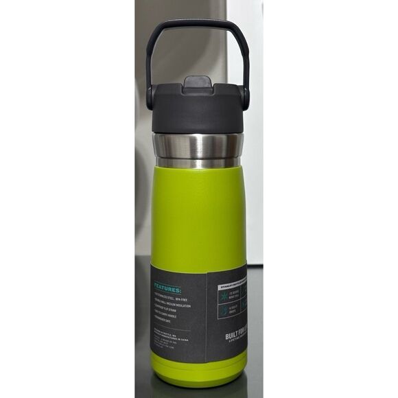 Stanley Iceflow Flip Straw 22oz Water Bottle, ALOE GREEN - Picture 2 of 5